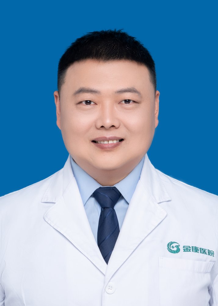 娄伯恩医师
